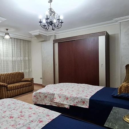 Comfy 2-Bedrooms Apartment In Cairo 44-2 外观 照片