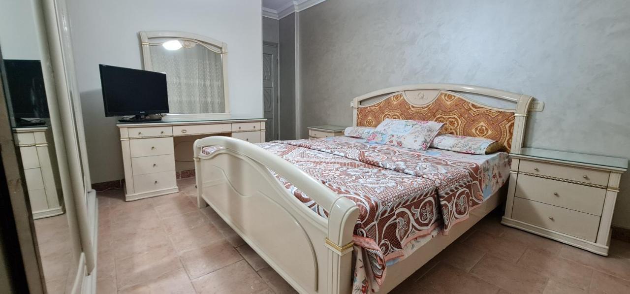 Comfy 2-Bedrooms Apartment In Cairo 44-2 外观 照片